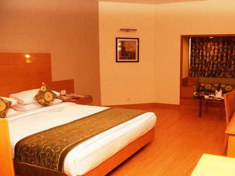 Отель Vits Aurangabad Экстерьер фото